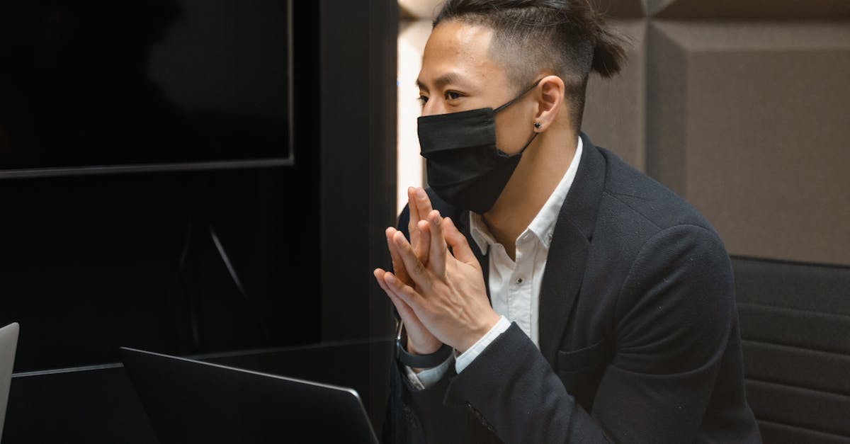 实名微信号批发:短信营销如何赢得客户忠诚度