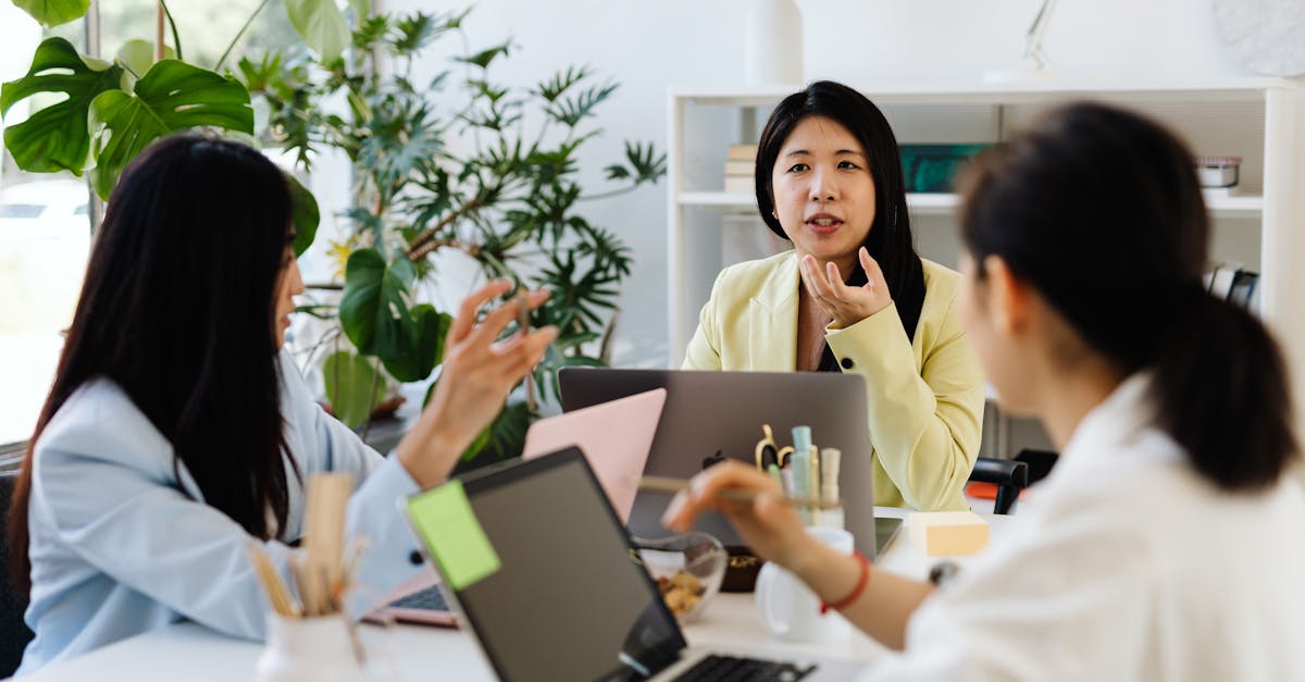 微信号批发市场：流量卡和网络安全防护的防范