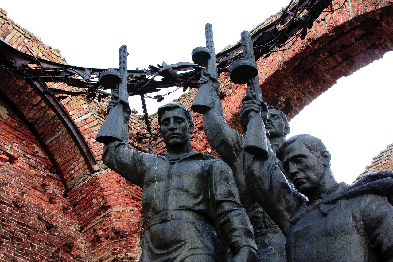 英雄棋士团:手机微信注册秀米账号